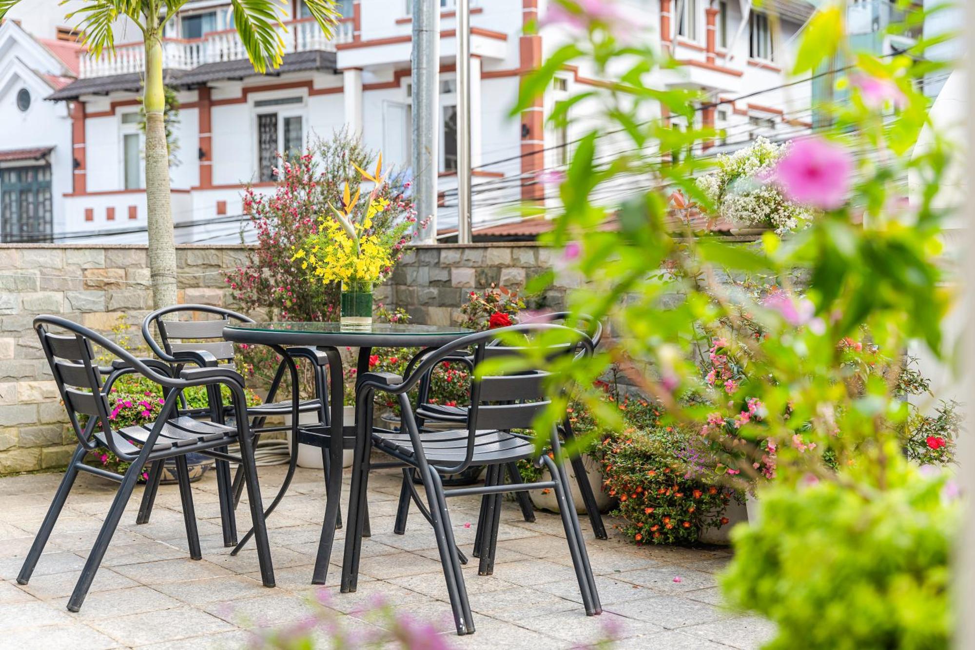 Minh Chien Hotel Đà Lạt Extérieur photo