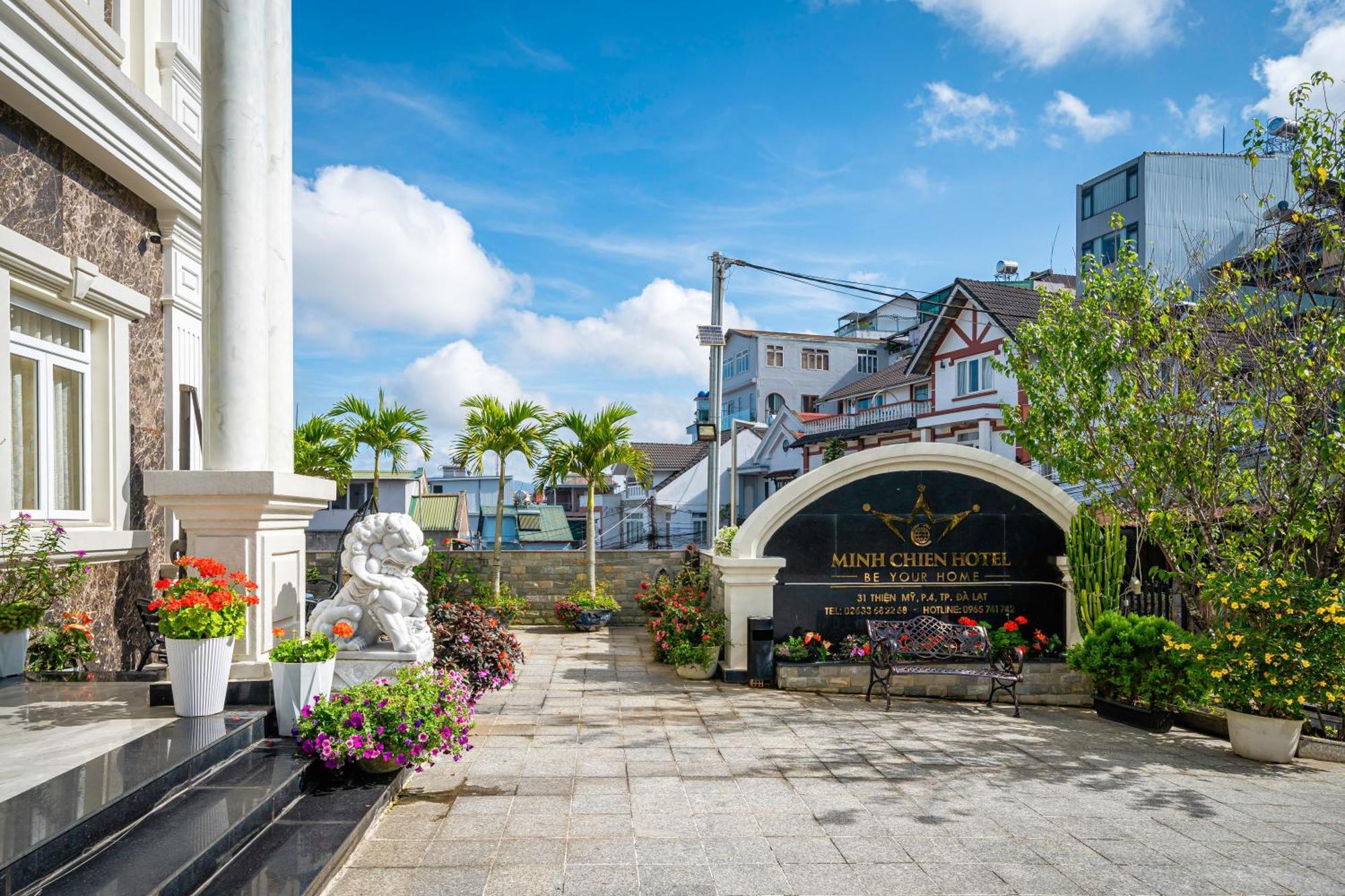 Minh Chien Hotel Đà Lạt Extérieur photo
